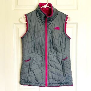 North Face Women’s Reversible Insulated Vest size S